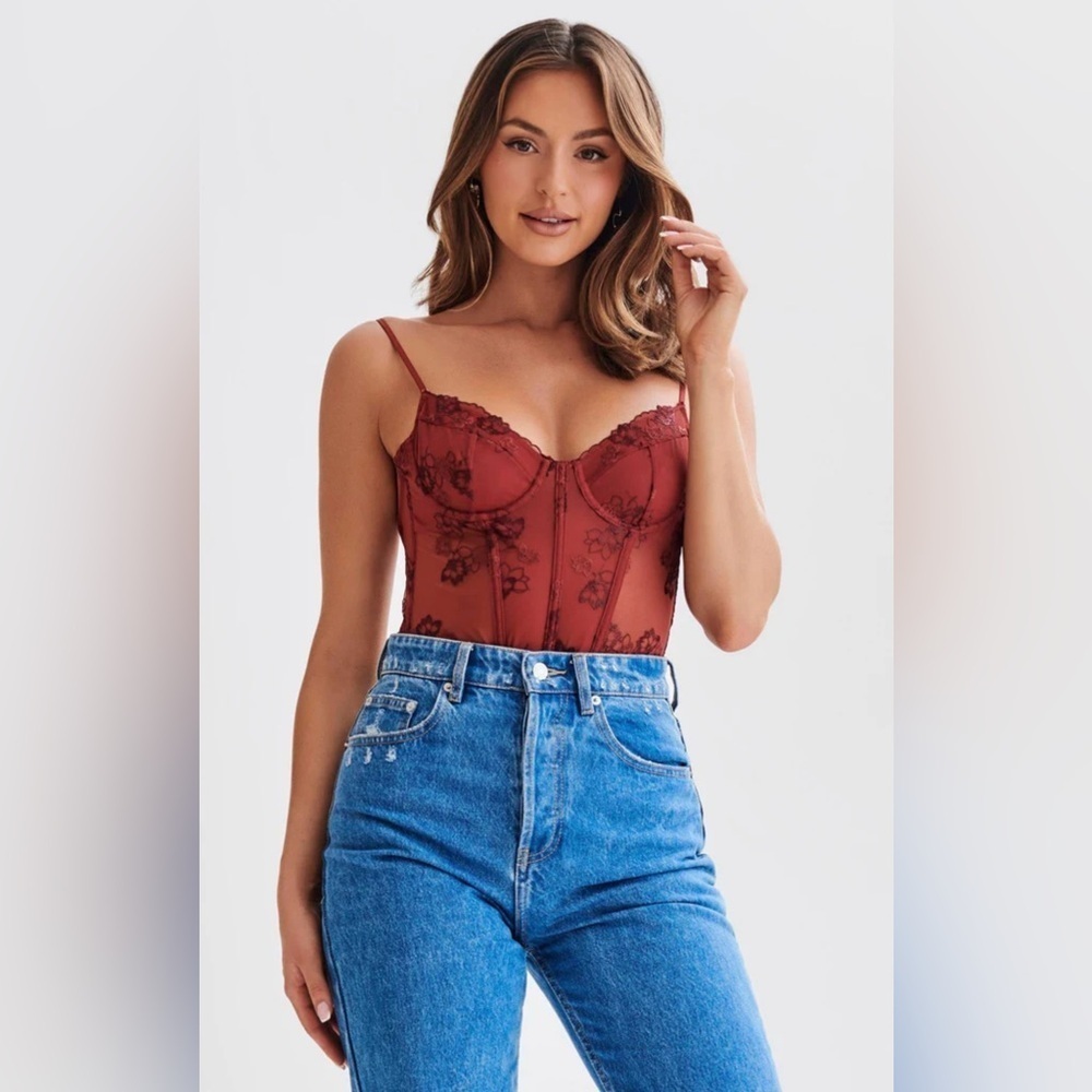 NWT - Meshki Annette Lace Bodysuit in Plum Floral - Size M